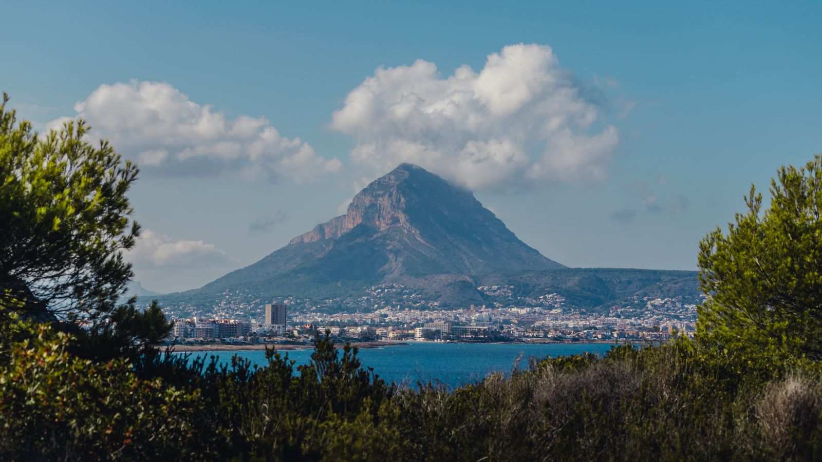 Financiële Planning voor Spaanse Expats: Belasting & Pensioen